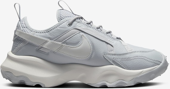 (W) Nike TC 7900 'Kelabu Serigala Photon' DD9682-005 Lookbook (W) Nike TC 7900 'Kelabu Serigala Photon' DD9682-005