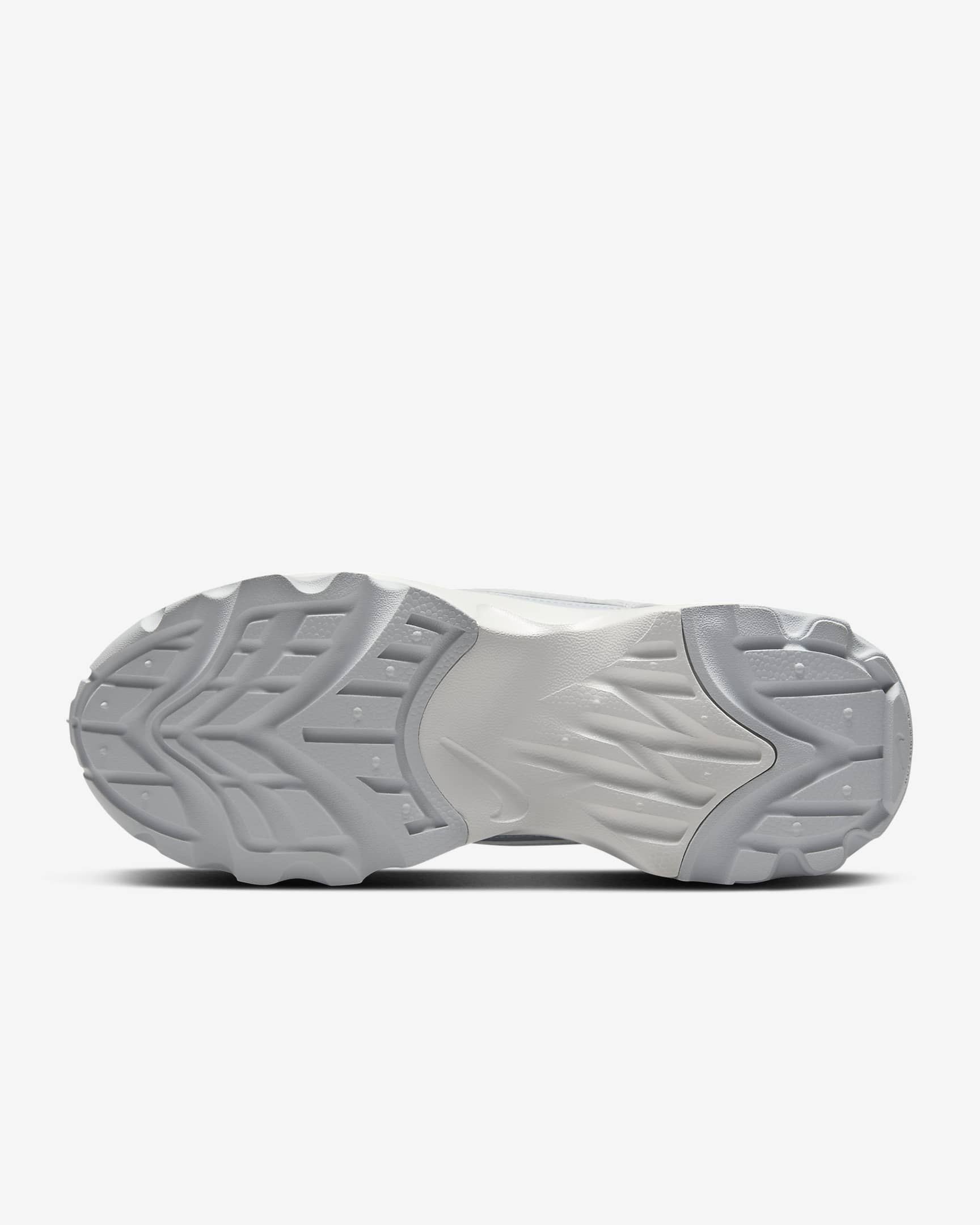 Lookbook (W) Nike TC 7900 ''Wolf Grijs Photon'' DD9682-005