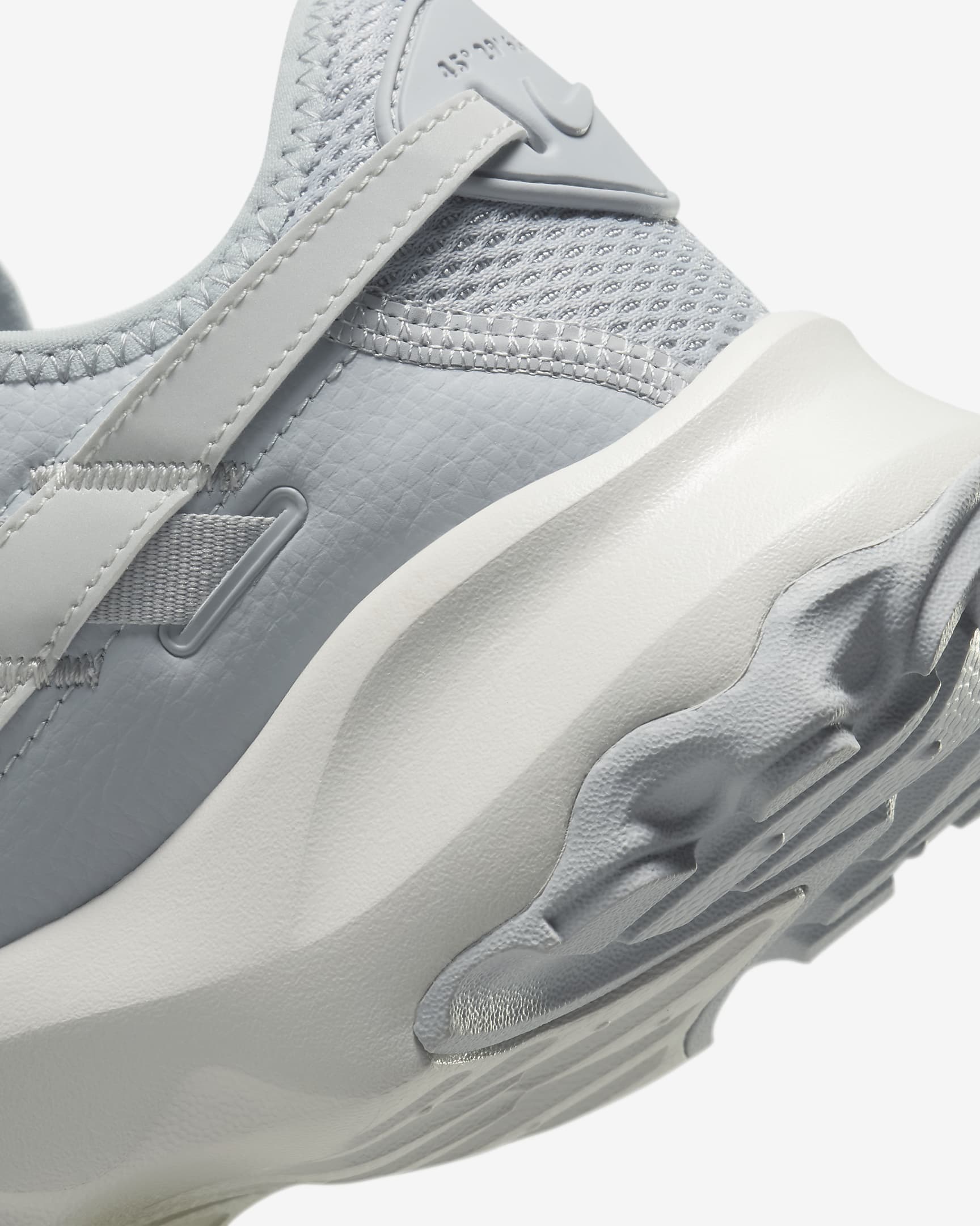 Cheap (W) Nike TC 7900 'Kelabu Serigala Photon' DD9682-005