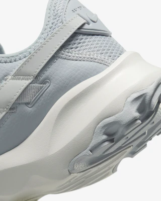 (W) Nike TC 7900 ''Wolf Grijs Photon'' DD9682-005 1
