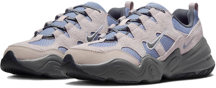 (W) Nike Tech Hera 'Kelabu Abu' DR9761-401 Lookbook (W) Nike Tech Hera 'Kelabu Abu' DR9761-401