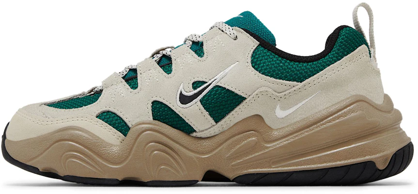 (女款)Nike Tech Hera '淺礦岩晶綠' DR9761-110 Lookbook (女款)Nike Tech Hera '淺礦岩晶綠' DR9761-110