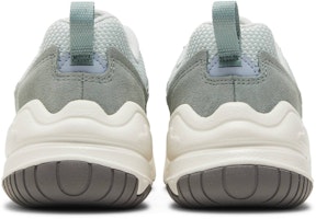 (W) Nike Tech Hera 'Mica Hijau' DR9761-001 Details for (W) Nike Tech Hera 'Mica Hijau' DR9761-001