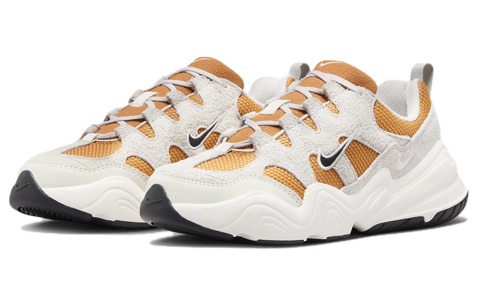 Lookbook (W) ナイキ テック ヘラ "モナーク ライトボーン" DR9761-800