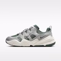 (Women) Nike Tech Hera Light Smoke Grey/Vintage Green/Sail/Dark Smoke Grey DR9761-005 (Women) Nike Tech Hera Light Smoke Grey/Vintage Green/Sail/Dark Smoke Grey DR9761-005