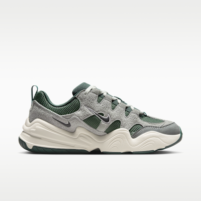 Lookbook (W) Nike Tech Hera Licht Grijs/Vintage Groen/Sail/Donker Grijs DR9761-005