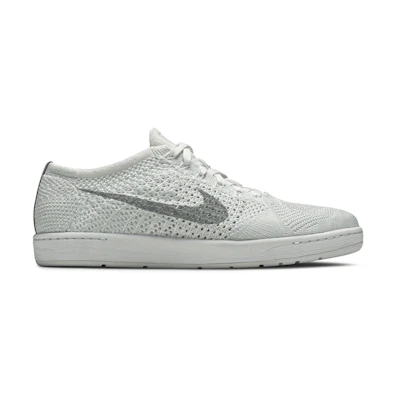 (W) Nike Tennis Classic Ultra Flyknit 'White Wolf Grey'