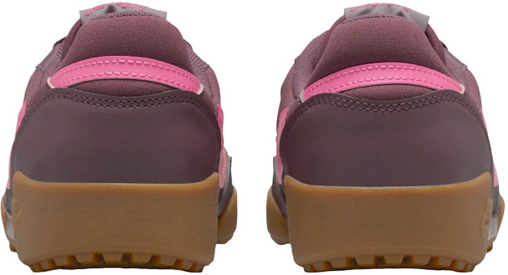 (W) Nike Terra Manta ''Tattoo'' Scarpe da Ginnastica HQ1940-500 Lookbook (W) Nike Terra Manta ''Tattoo'' Scarpe da Ginnastica HQ1940-500