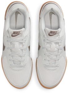 (W) 耐克 Terra Manta 浅灰尘/浅棕/平铅色/金属铅色 HQ1940-002 Shop (W) 耐克 Terra Manta 浅灰尘/浅棕/平铅色/金属铅色 HQ1940-002