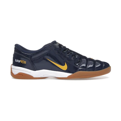 (W) Nike Total 90 3 Patent Michigan