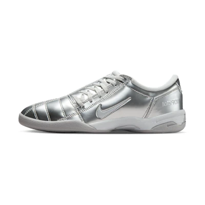 (W) Nike Total 90 Metallic Platinum/Photon Dust