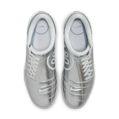 Shop (W) Nike Total 90 金屬鉑金/光子灰 II9792-011