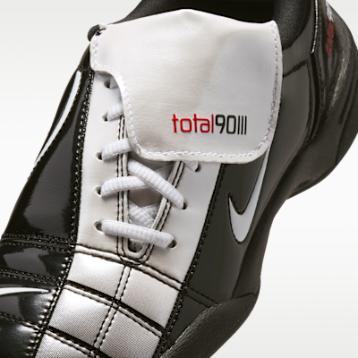 Sizing (W) Nike Total 90 SE 黑/大學紅/白 IO2389-001