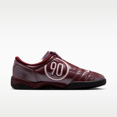 (W) Nike Total 90 SE Rosso Scuro/Nero/Schiuma Rosa IO2389-602 Lookbook (W) Nike Total 90 SE Rosso Scuro/Nero/Schiuma Rosa IO2389-602