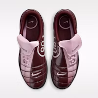 Shop (W) Nike 總90 SE 暗紅/黑/粉泡鞋款 IO2389-602