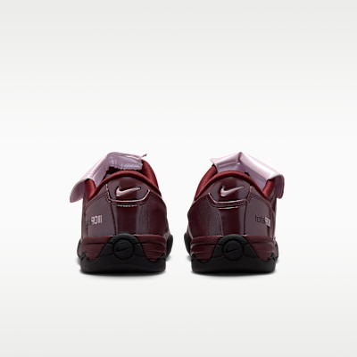 Details for (W) Nike Total 90 SE Rosso Scuro/Nero/Schiuma Rosa IO2389-602
