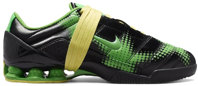 women-nike-total-90-shox-magia-black-yellow-diamond-ir-8176-002