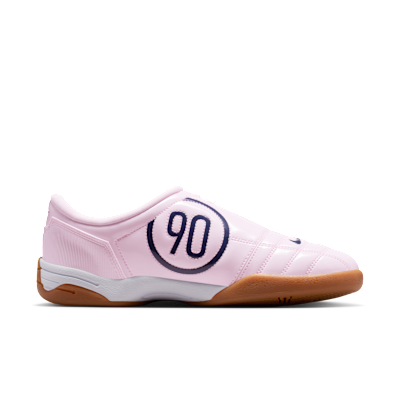 Lookbook (W) 나이키 토탈 90 축구화 핑크 폼/화이트/검 브라운/미드나잇 네이비 IB5666-602