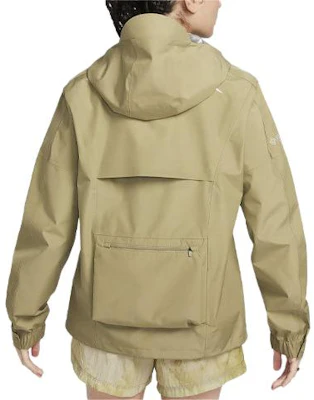 (W) Nike Trail GORE-TEX INFINIUM™ 刺繡徽標橄欖綠防風連帽外套 FB7642-276 Lookbook (W) Nike Trail GORE-TEX INFINIUM™ 刺繡徽標橄欖綠防風連帽外套 FB7642-276