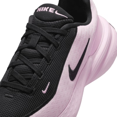 (W) ナイキ アップリフト SC ピンクフォーム/ブラック IB2766-600 Sizing (W) ナイキ アップリフト SC ピンクフォーム/ブラック IB2766-600