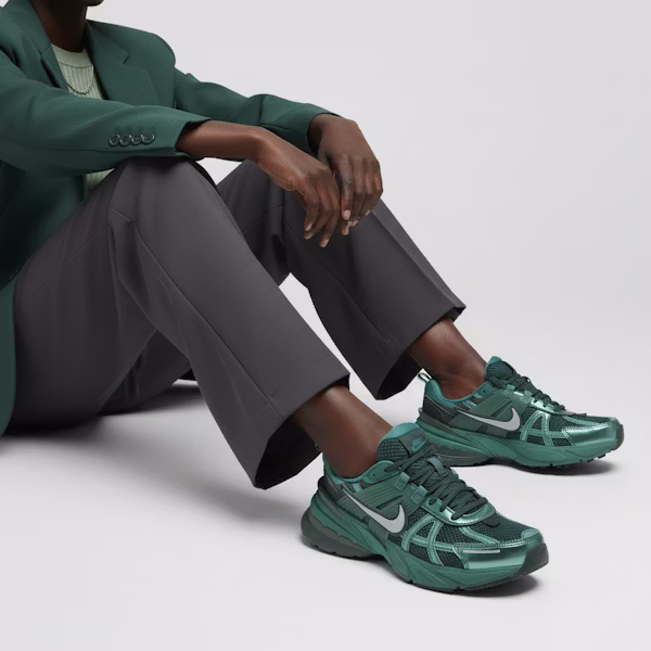 (W) Nike V2K Run 'Bicoastal Vintage Green' Hijau Klasik HF5050-361 Order (W) Nike V2K Run 'Bicoastal Vintage Green' Hijau Klasik HF5050-361