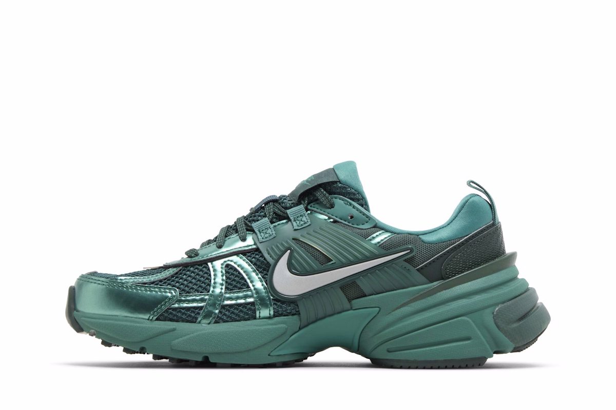 (Women) Nike V2K Run 'Bicoastal Vintage Green'
