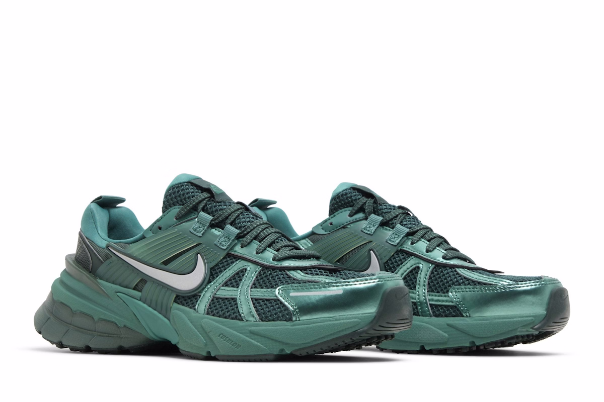 (Women) Nike V2K Run 'Bicoastal Vintage Green'