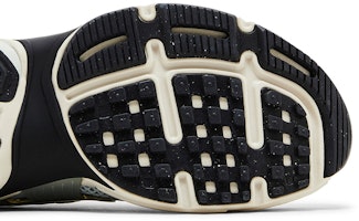 (W) ナイキ V2K ラン "ライトパミス" FN6703-003 Purchase (W) ナイキ V2K ラン "ライトパミス" FN6703-003