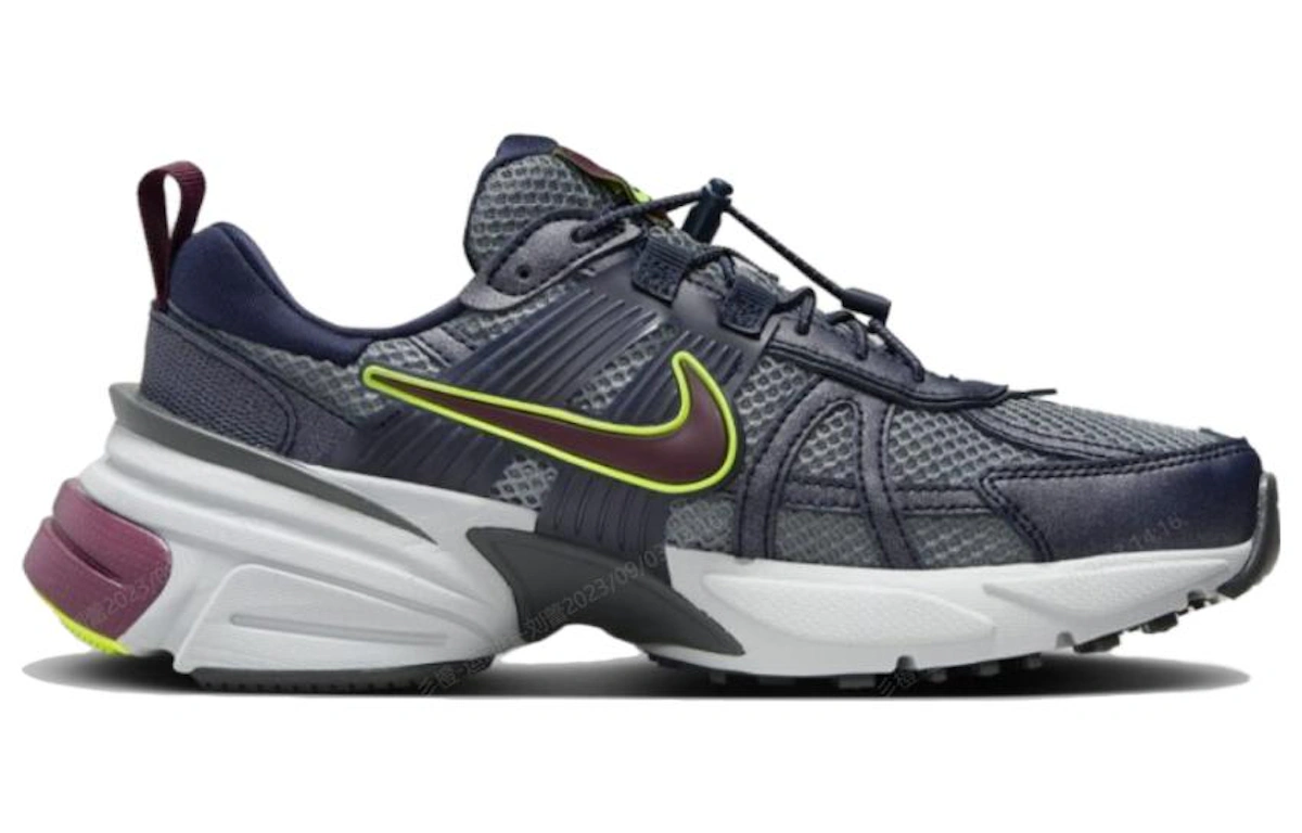 (Women) Nike V2K Run 'Luminous' FV6602-400