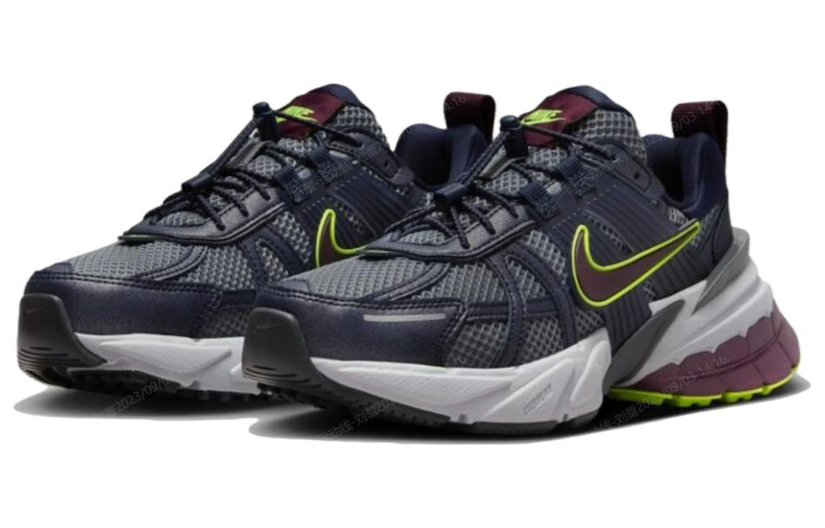 (Women) Nike V2K Run 'Luminous' FV6602-400