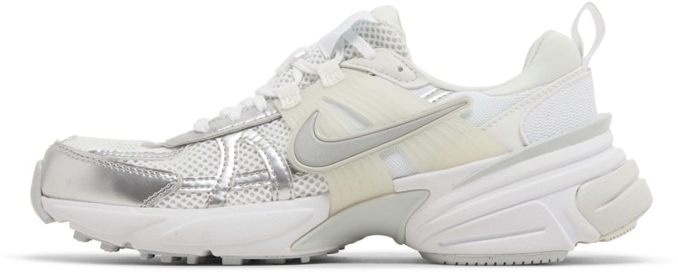 (W) Nike V2K Run 'Perak Metalik' FD0736-104 Purchase (W) Nike V2K Run 'Perak Metalik' FD0736-104