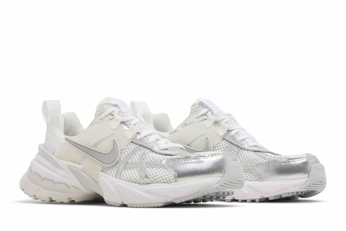 (Women) Nike V2K Run 'Metallic Silver'