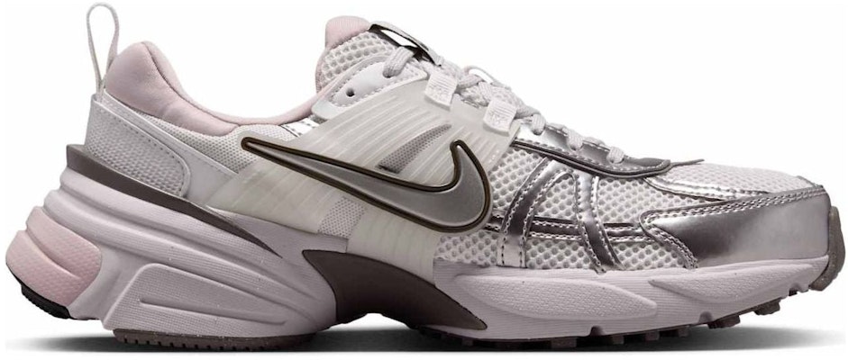 (Women) Nike V2K Run 'Platinum Tint' FD0736-010 Details for (Women) Nike V2K Run 'Platinum Tint' FD0736-010