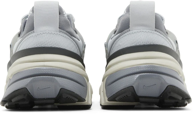 (W) Nike V2K Run ''Pure Platinum Wolf Grijs'' FD0736-003 Details for (W) Nike V2K Run ''Pure Platinum Wolf Grijs'' FD0736-003