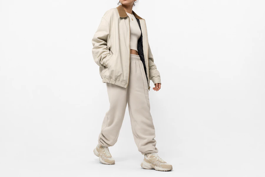 (Women) Nike V2K Run 'Sail Sandrift Phantom' HV3917-133 Order (Women) Nike V2K Run 'Sail Sandrift Phantom' HV3917-133