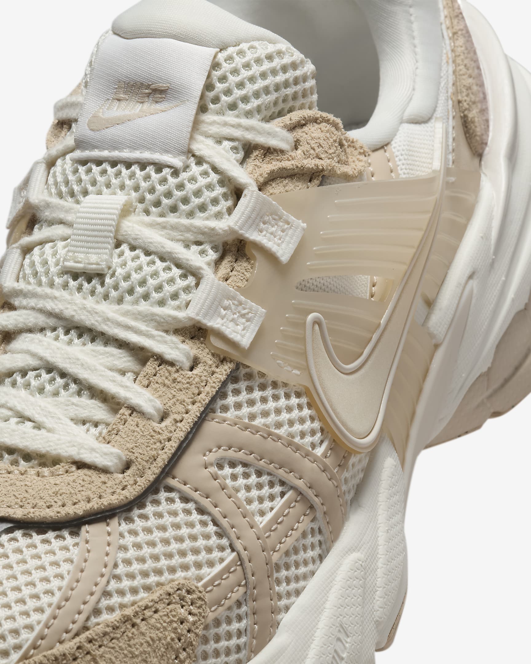 (W) Nike V2K Run 'Sail Sandrift Phantom' 圖 7