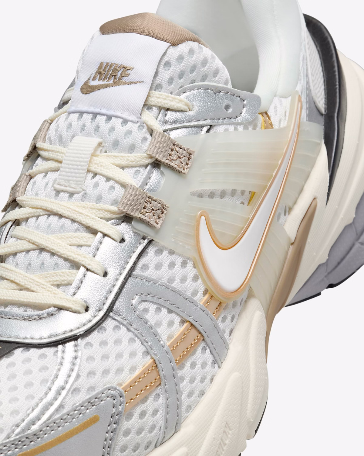 (Women) Nike V2K Run 'White Khaki Metallic'