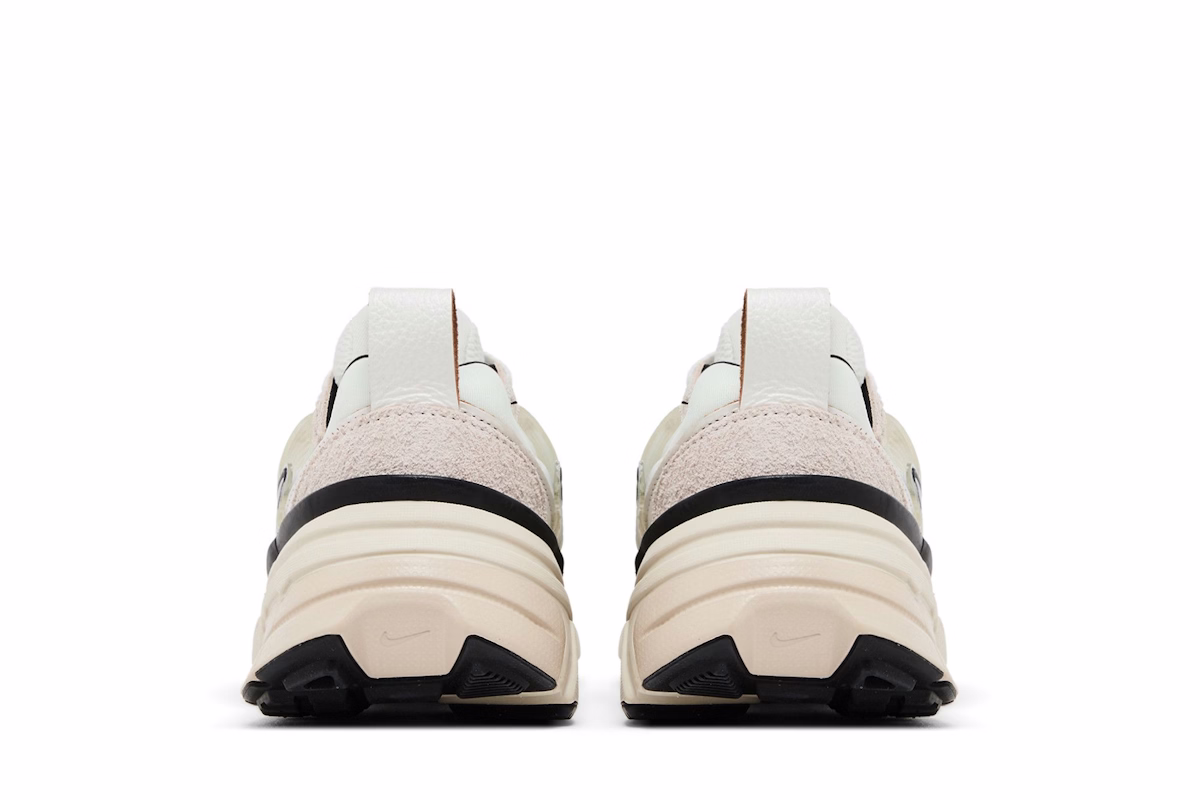 (Women) Nike V2K Run 'White Light Orewood Brown'
