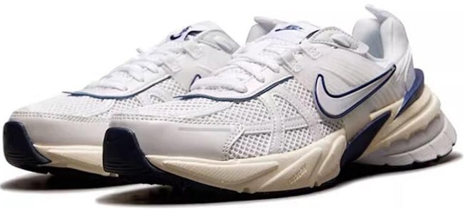 (W) 耐克 V2K 跑鞋 '白色午夜海军蓝' FD0736-102 Lookbook (W) 耐克 V2K 跑鞋 '白色午夜海军蓝' FD0736-102