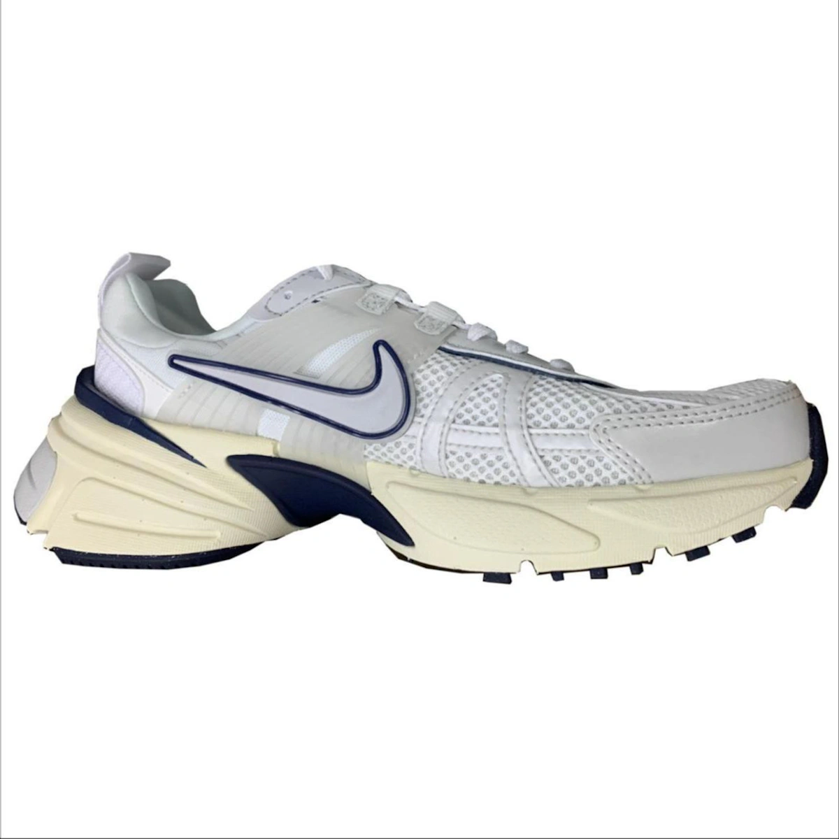 (Women) Nike V2K Run 'White Midnight Navy' FD0736-102