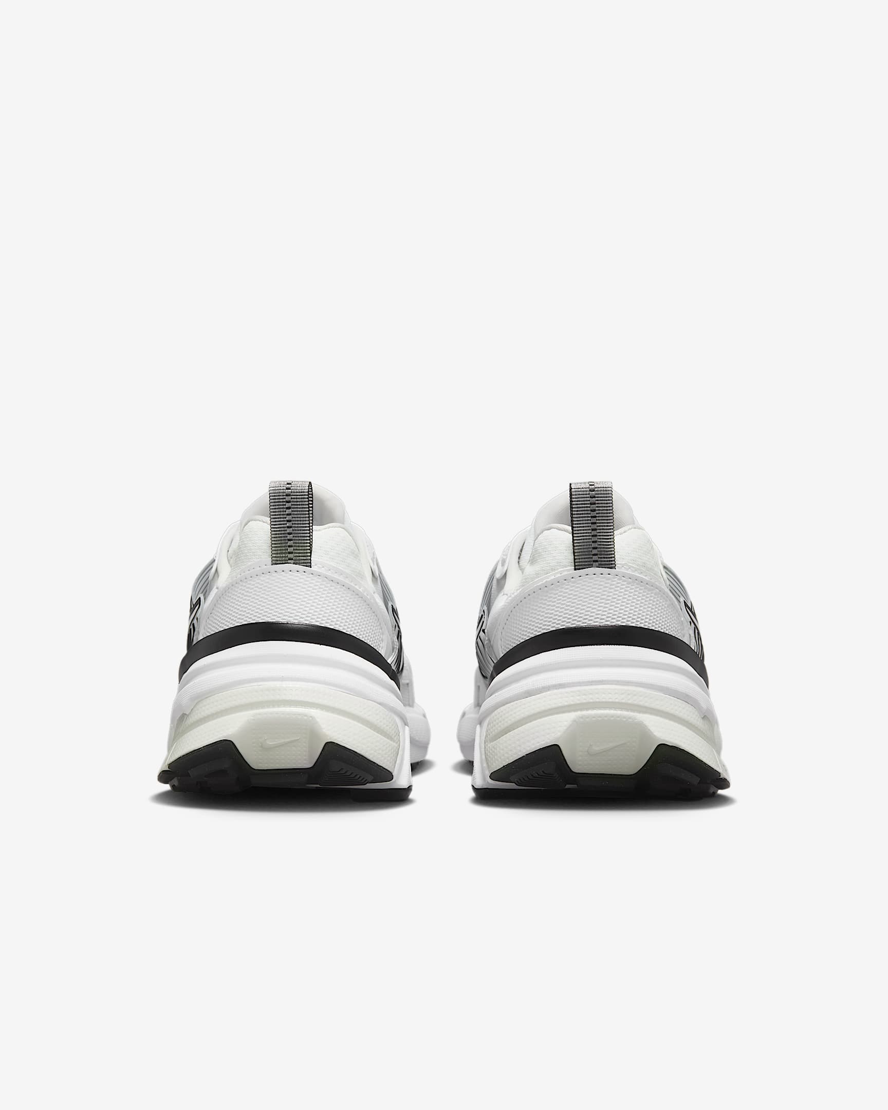 Sizing 女款 Nike V2K 跑步鞋 HF5342-100