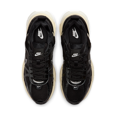 Shop (W) 나이키 V2K 런 블랙/메탈릭 실버/머슬린/블랙 FD0736-012