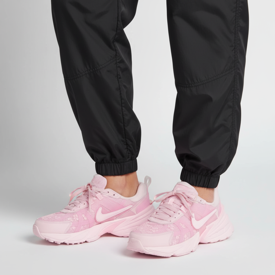 Order (W) Nike V2K 跑鞋 HJ5269-600