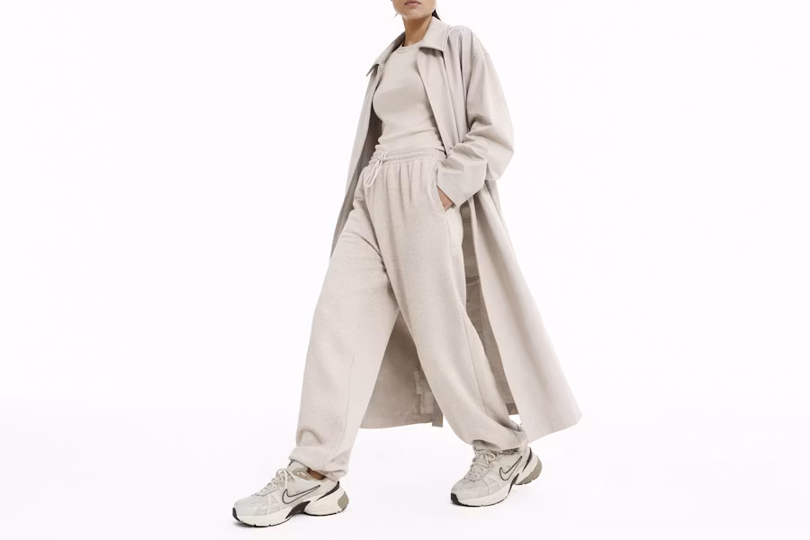 (Women) Nike V2K Run Light 'Orewood Brown' FD0736-103 Order (Women) Nike V2K Run Light 'Orewood Brown' FD0736-103