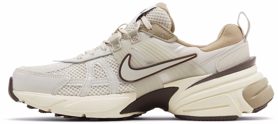 (W) Nike V2K Run Light 'Cokelat Orewood' FD0736-103 Lookbook (W) Nike V2K Run Light 'Cokelat Orewood' FD0736-103