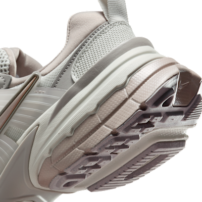Cheap (W) 耐克 V2K 跑鞋 浅骨色/学院灰/麦芽色 FD0736-011