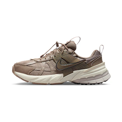 (W) Nike V2K Run Mink Brown/Light Bone/College Grey/Mink Brown