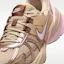 Sizing (W) Nike V2K Run Sand Drift/Shimmer/Fauna Brown/Pink Foam FD0736-115