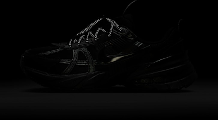 (W) Nike V2K Run Kasut Hitam/Perak Metalik/Anthracite/Hitam IH0388-001 1