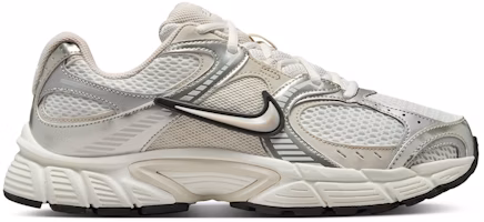 (Women) Nike V5 RNR 'Summit White Light Orewood' HQ7901-104 (Women) Nike V5 RNR 'Summit White Light Orewood' HQ7901-104
